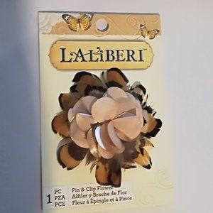 Laliberi Clip and Pin Flower - Tan & Brown